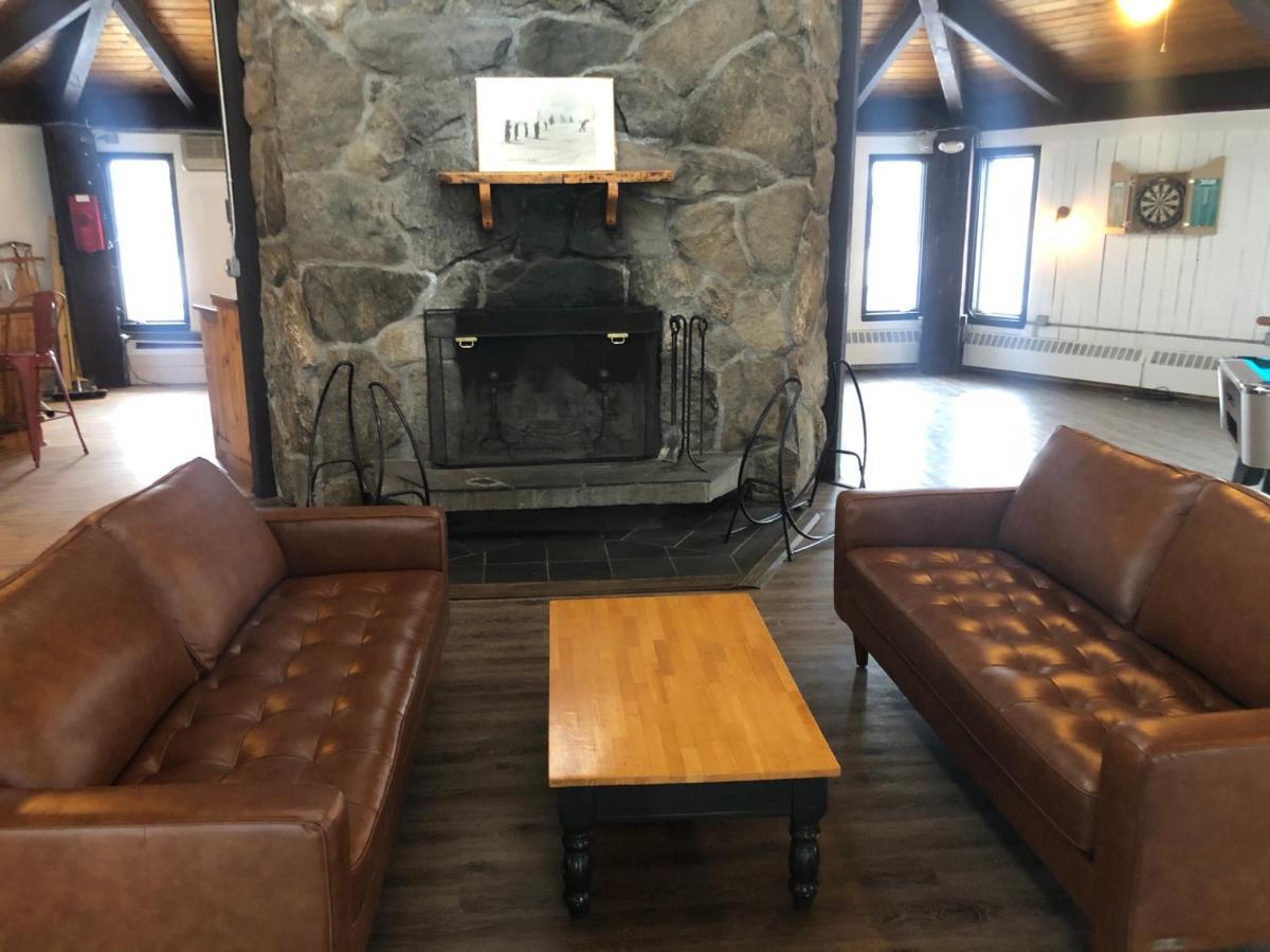 The Lodge At Mount Snow West Dover Bagian luar foto