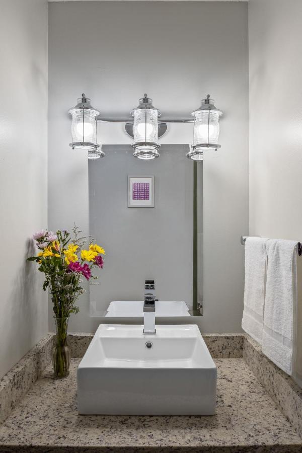 The Lodge At Mount Snow West Dover Bagian luar foto
